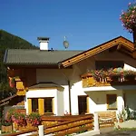Haus Bergzauber * Neustift im Stubaital